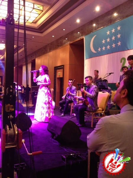 Туркиянинг Анқара шаҳрида Ўзбекистон элчихонаси томонидан ташкил этилган байрам тадбири Ўзбекистон халқ артисти Насиба Абдуллаева билан