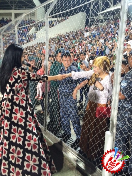 Шаҳзоданинг минглаб бухоролик мухлислари қалби шодликка тўлди