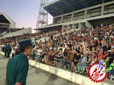 Шаҳзоданинг минглаб бухоролик мухлислари қалби шодликка тўлди