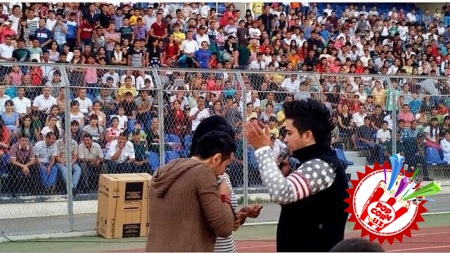 Сарвар ва Комил Бухоро шахри бўйлаб яккахон гала концертини ўтказиб қайтдишди