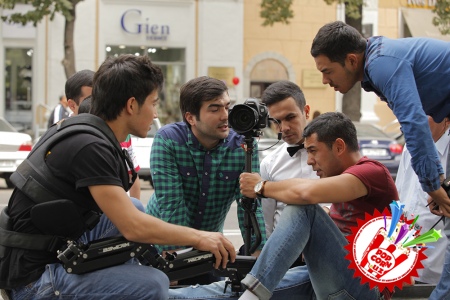 Тоҳир Усмоновдан \"Жаноней\" қўшиғига видеоклип олдирди