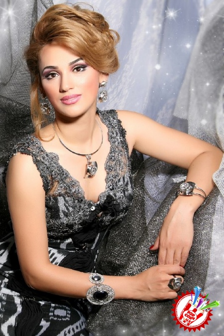 Нафосатли хонанда Лола Аҳмедова “Жоним” таронаси билан