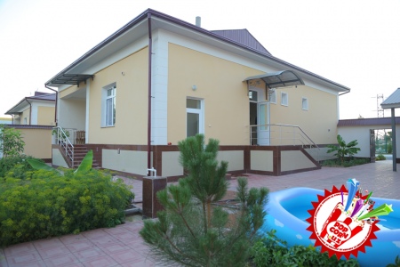 Суратлардаги ноодатий образлар... Шоу-бизнеснинг энг ёрқин намоёндалари иштирокида... яна нима бўлиши мумкин?