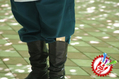 Суратлардаги ноодатий образлар... Шоу-бизнеснинг энг ёрқин намоёндалари иштирокида... яна нима бўлиши мумкин?