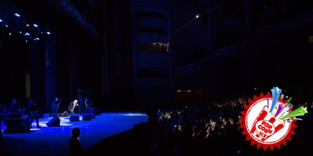 “Истиқлол\" санъат саройини ўз қўшиқлари билан ларзага келтирган  Валерий Меладзе “20 историй о любви” концерт дастури билан