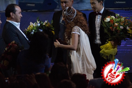 Муниса Ризаева концерти кўтаринки кайфиятда ўтди