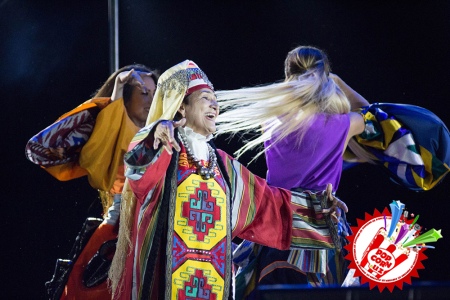 Муниса Ризаева концерти кўтаринки кайфиятда ўтди