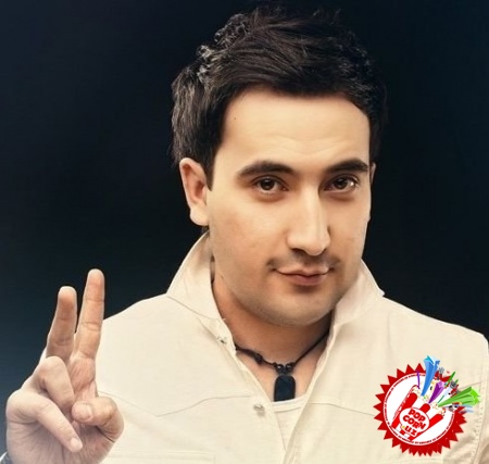 Ботир Яминов илк альбомини мухлисларига тақдим этди.