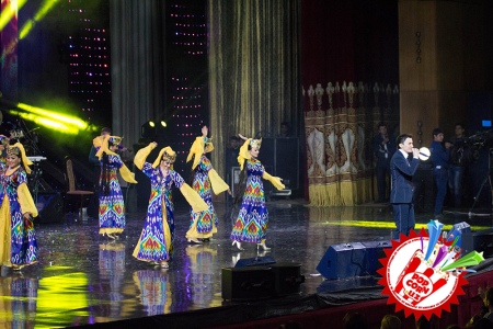 Улуғбек Раҳматуллаевнинг концерт дастури кутилганданда аъло ўтди
