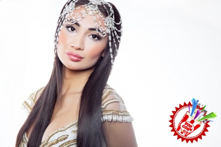 Муниса Ризаева ҳаётдаги бахтини тараннум этди