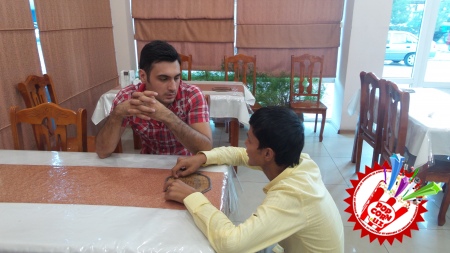 Ҳаётий воқеаларга асосланган “Ёлғон дунё” ўткир сюжетли фильм. Тез кунда... шаҳримиз кинотеатрларида