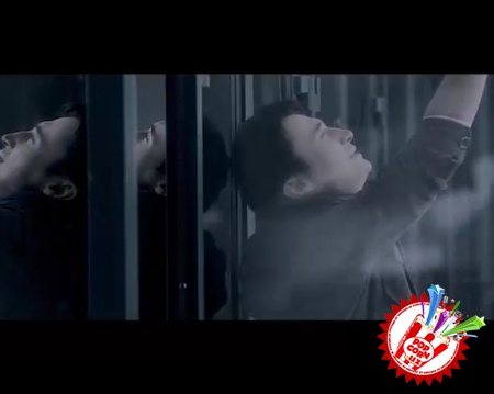 Улуғбек Раҳматуллаев кузги ёмғир остида...