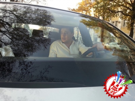 Дилсўз мухлислари учун янги туҳфа тайёрламоқда