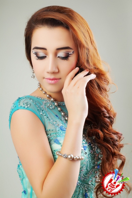 Дилсўздан ёрқин кўринишдаги фотосессия