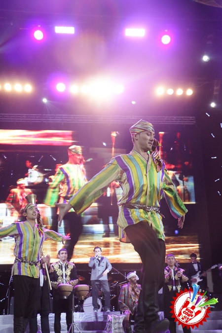 Масрур Усмоновнинг концерти муваффақиятли тарзда бошланди