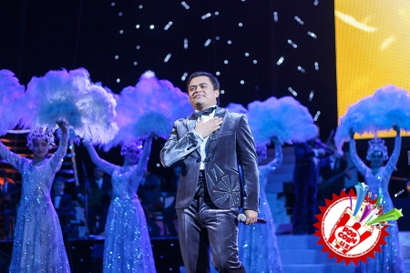 Масрур Усмоновнинг концерти муваффақиятли тарзда бошланди