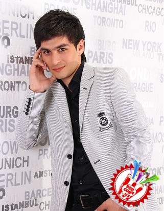 Воҳиджон Исоқов янги таронаси билан FM 101 тўлқинида