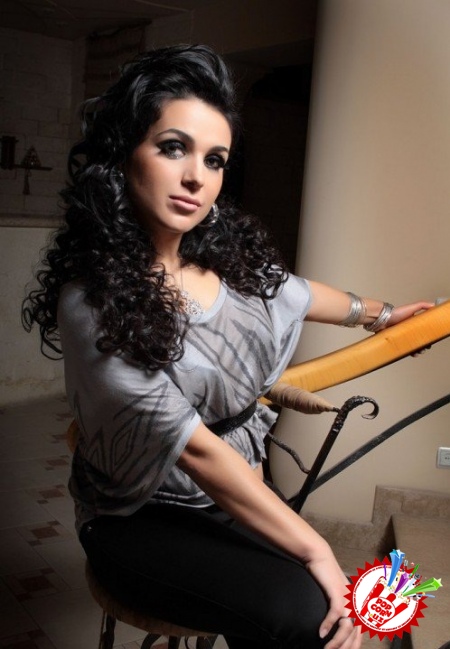 Нилуфар Усмоновадан эксклюзив совға