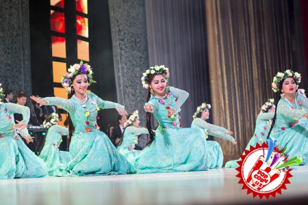 Ўзбекистонда хизмат кўрсатган артист Дилфуза Раҳимова ўз муҳлисларини дил парвозига чорлади