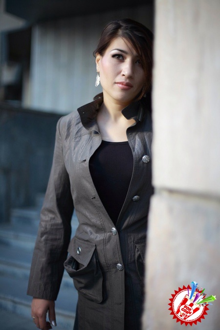 Сарвара миш-мишларга чек қўйиш мақсадида яна санъат оламига қайтганини маълум қилди