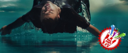 Шоҳруҳхоннинг янги клипи унинг шахсий ҳаёти ҳақида...ми?