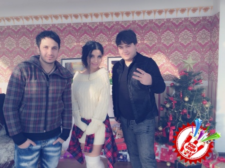 Шаҳзода янги йил учун янги туҳфа тайёрламоқда