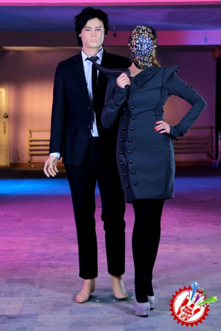 Канизанинг шов-шувларга сабаб бўлган фотосуратлари 