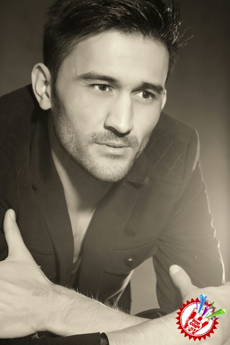 Ҳусан турли образлар яратишда моҳир