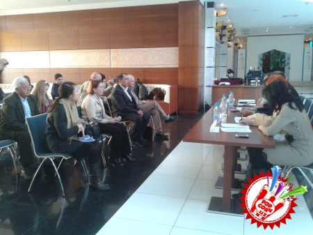 “Hand Made in Uzbekistan” анъанавий санъат фестивали олдидан матбуот анжумани