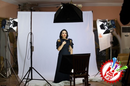 Ягона таъсирчан руҳдаги видеоклип тайёрламоқда