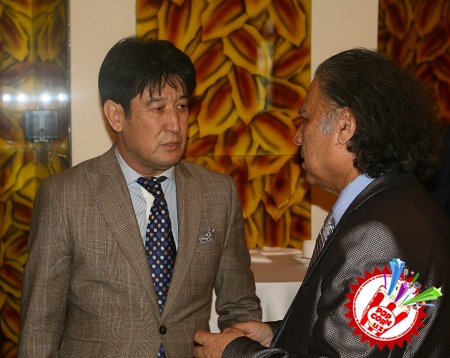 “Ўзбекнаво” эстрада бирлашмасининг ҳисобот йиғилиш бўлиб ўтди