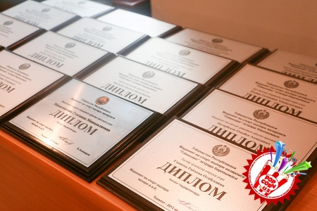 “Ўзбекнаво” эстрада бирлашмасининг ҳисобот йиғилиш бўлиб ўтди