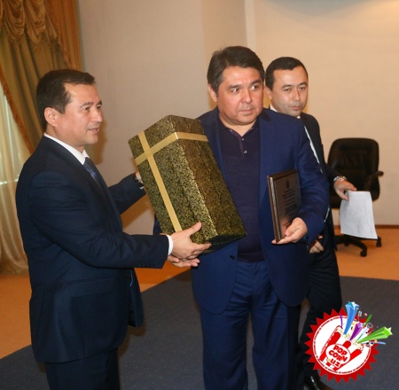 “Ўзбекнаво” эстрада бирлашмасининг ҳисобот йиғилиш бўлиб ўтди