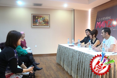 Эстрадамизнинг ёрқин намоёндаси Манзуранинг концерт дастури олдидан матбуот анжумани