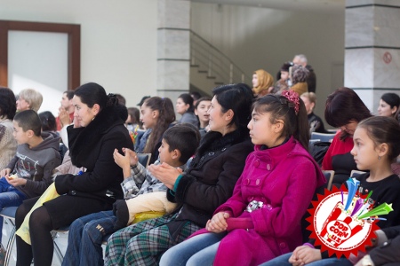 ''Hand Made in Uzbekistan'' анъанавий санъат фестивали барчага байрамона кайфият улашди