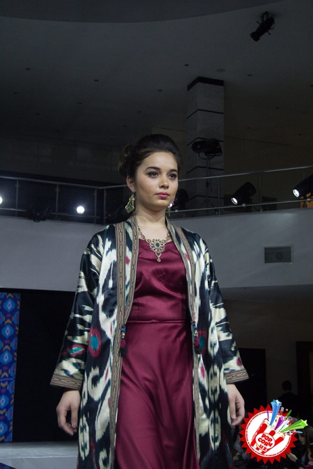 ''Hand Made in Uzbekistan'' анъанавий санъат фестивали барчага байрамона кайфият улашди