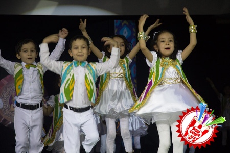 ''Hand Made in Uzbekistan'' анъанавий санъат фестивали барчага байрамона кайфият улашди