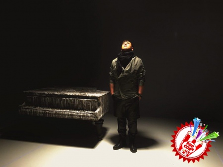 Жаҳонгир навбатдаги янги таронаси учун клип суратга олдирмоқда