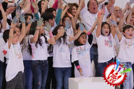 Лола ва Dj Piligrim UNICEF ташкилотининг мадҳияси учун клип суратга олинди