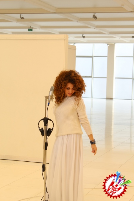 Лола ва Dj Piligrim UNICEF ташкилотининг мадҳияси учун клип суратга олинди