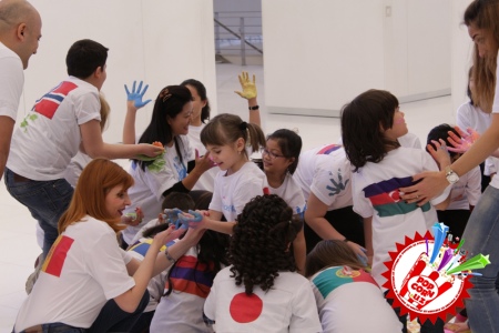 Лола ва Dj Piligrim UNICEF ташкилотининг мадҳияси учун клип суратга олинди