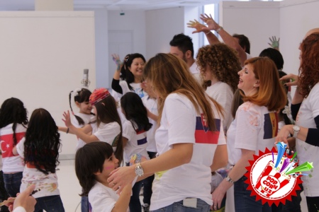 Лола ва Dj Piligrim UNICEF ташкилотининг мадҳияси учун клип суратга олинди