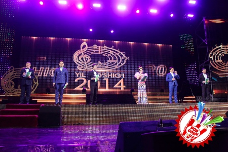 “Йил қўшиғи-2014” гала концертидан фоторепортаж