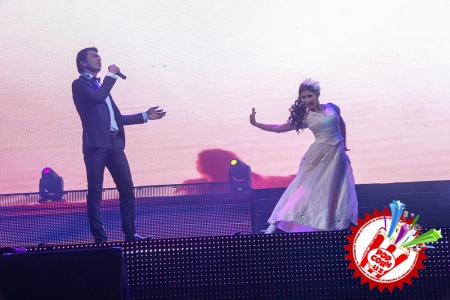 Санъат аҳли учун байрамга айланган оқшом “Йил қўшиғи-2014”