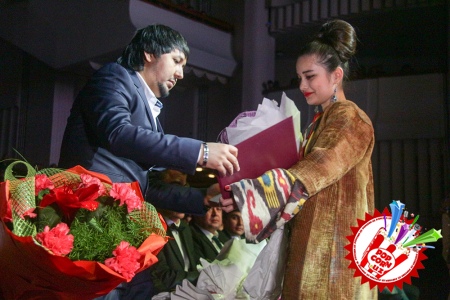 Санъат аҳли учун байрамга айланган оқшом “Йил қўшиғи-2014”