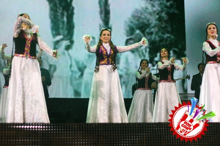 29-30 январь ''Йил қўшиғи-2014'' ўзбек санъати олами вакиллари учун катта байрам ва қувончли кун сифатида ёдда қоладиган бўлди