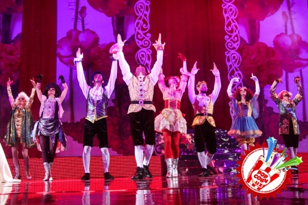 Манзура биринчи имтиҳонини аъло даражада уддалади. Концерт тафсилотлари