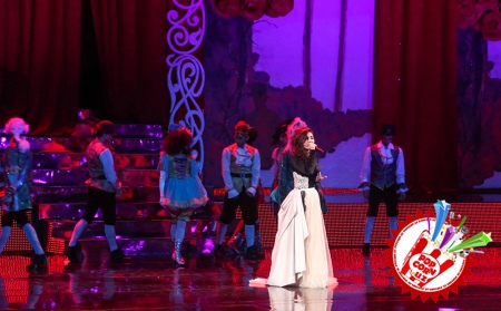 Манзура биринчи имтиҳонини аъло даражада уддалади. Концерт тафсилотлари