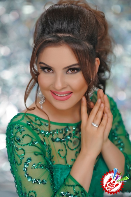 Мадина Мумтознинг “Болажон” номли илк концерт дастури  хонанданинг мухлислари учун туҳфа