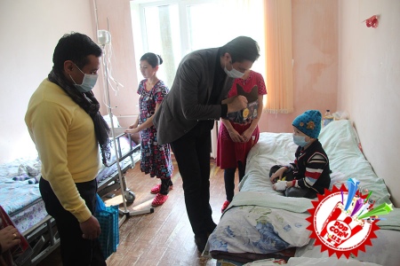 Ғубор оралаган қалбларга ҳурсандчилик бағишлаш истагида ҳайрли ишга қўл урилди